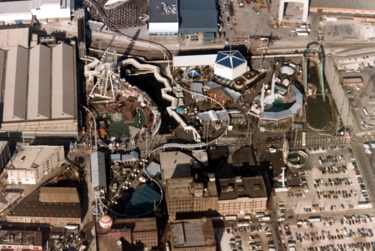 Aerial view of 1984 World's Fair in New Orleans